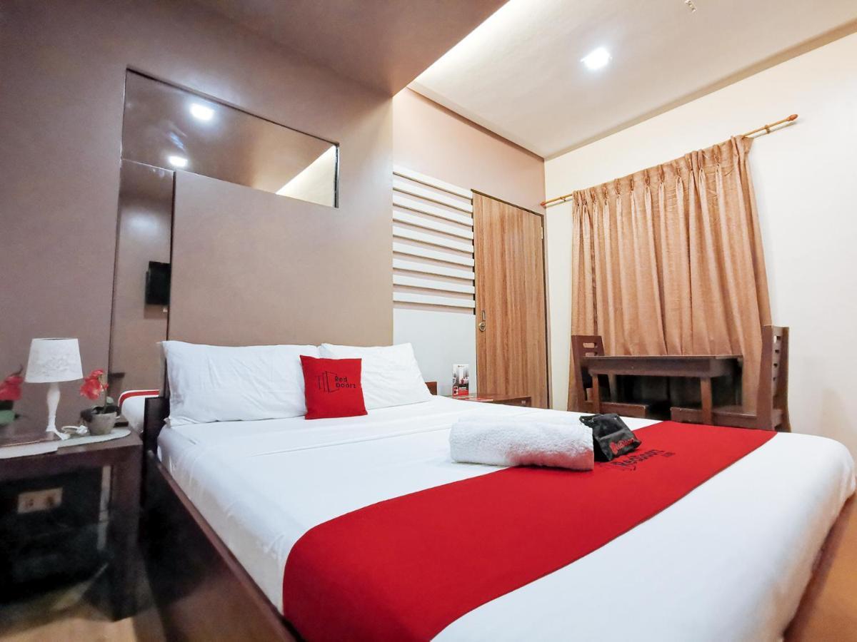 Reddoorz Plus Near Robinsons Place Gensan Hotel General Santos City Exterior photo