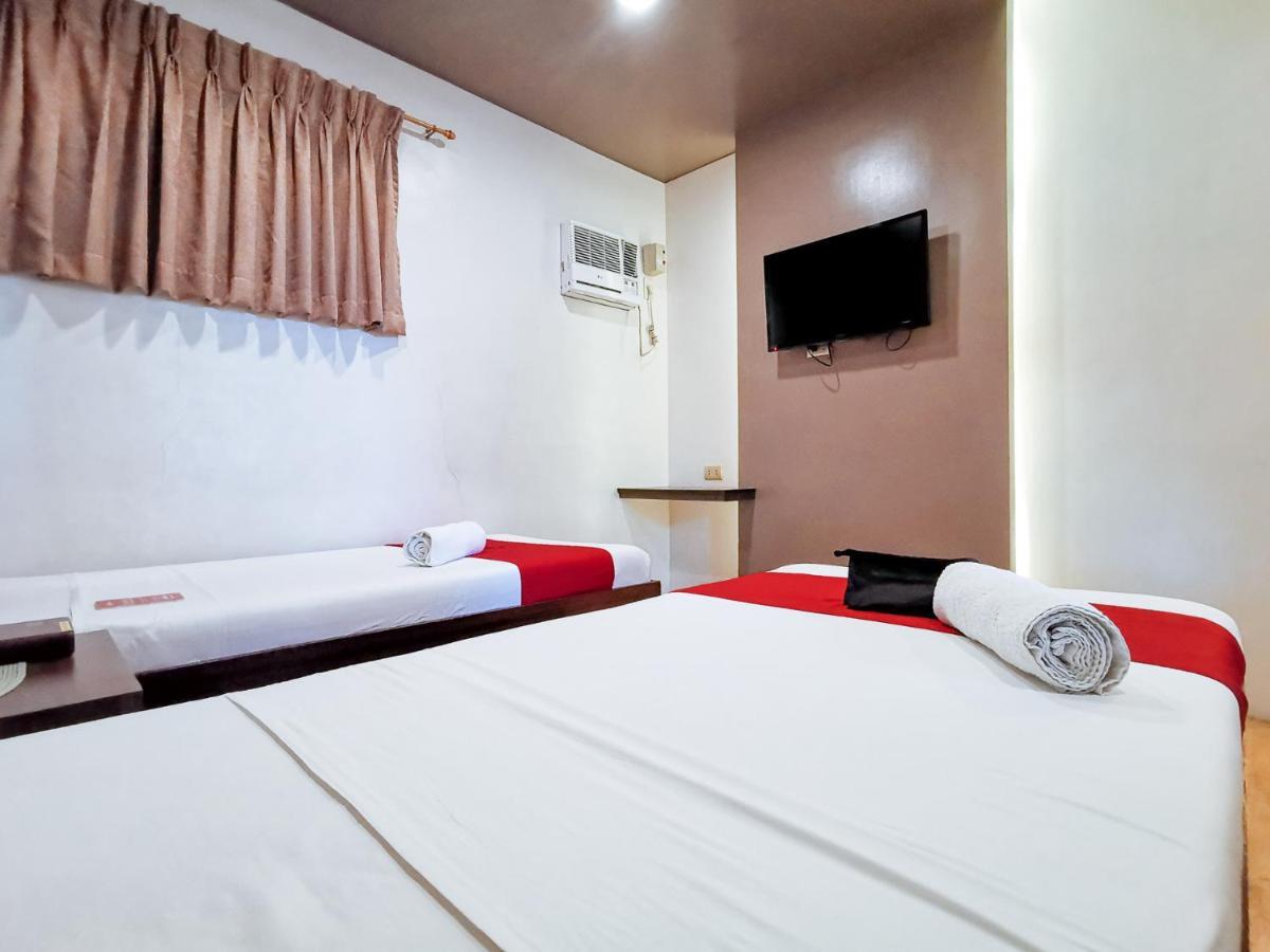 Reddoorz Plus Near Robinsons Place Gensan Hotel General Santos City Exterior photo